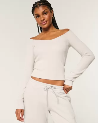 Gilly Hicks Wide V-Neck Top,Gilly Hicks Wide V-Neck Top Gilly Hicks Wide V-Neck Top,Gilly Hicks Wide V-Neck Top