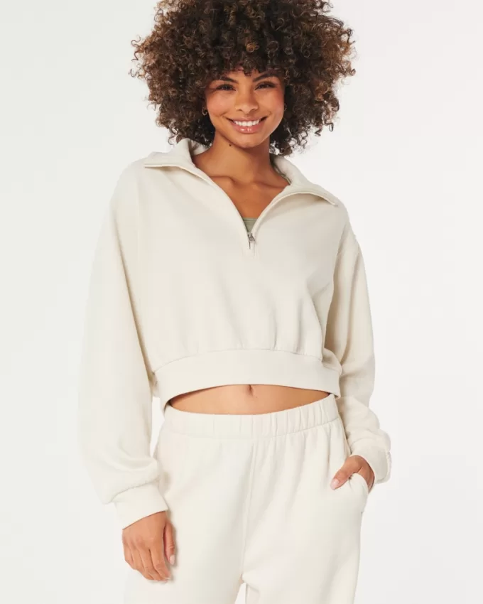Hollister Feel Good Fleece Mini Half-Zip Sweatshirt,Hollister Feel Good Fleece Mini Half-Zip Sweatshirt