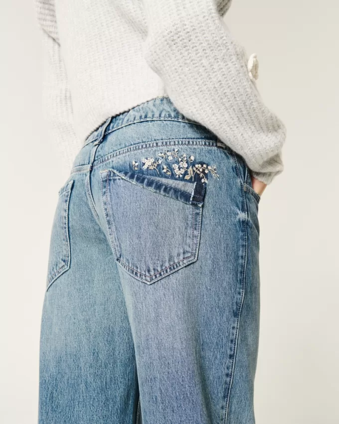 Low-Rise Floral Embroidered Medium Wash Baggy Jeans,Low-Rise Floral Embroidered Medium Wash Baggy Jeans