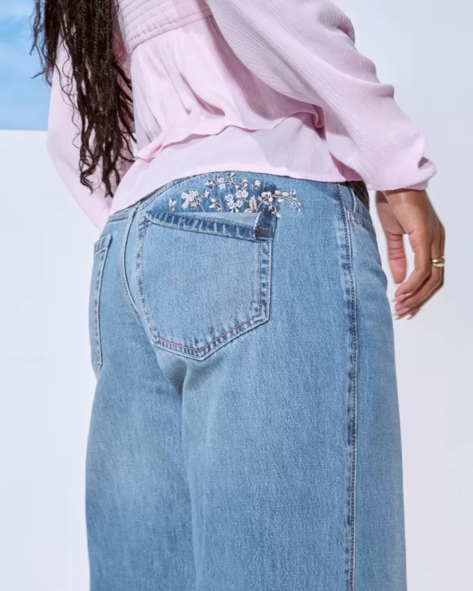 Low-Rise Floral Embroidered Medium Wash Baggy Jeans,Low-Rise Floral Embroidered Medium Wash Baggy Jeans