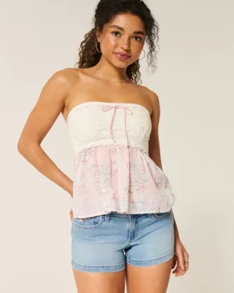 Low-Rise Light Wash Floral Embroidered Denim Shortie Shorts,Low-Rise Light Wash Floral Embroidered Denim Shortie Shorts