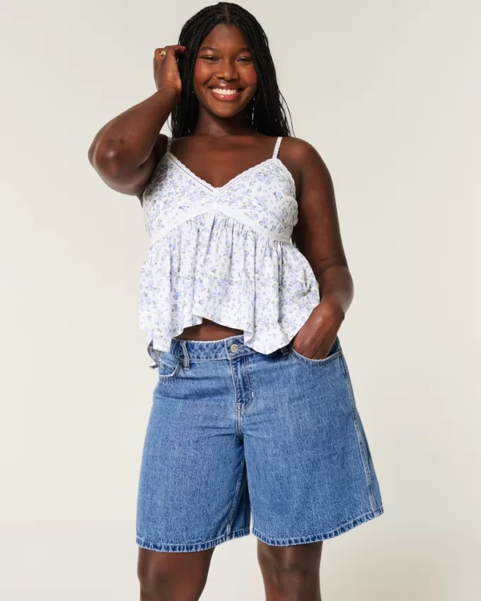 Low-Rise Medium Dark Wash Baggy Jort,Low-Rise Medium Dark Wash Baggy Jort