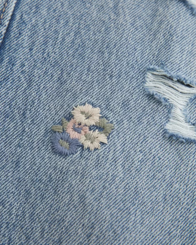 Low-Rise Medium Wash Floral Ripped Baggy Jeans,Low-Rise Medium Wash Floral Ripped Baggy Jeans