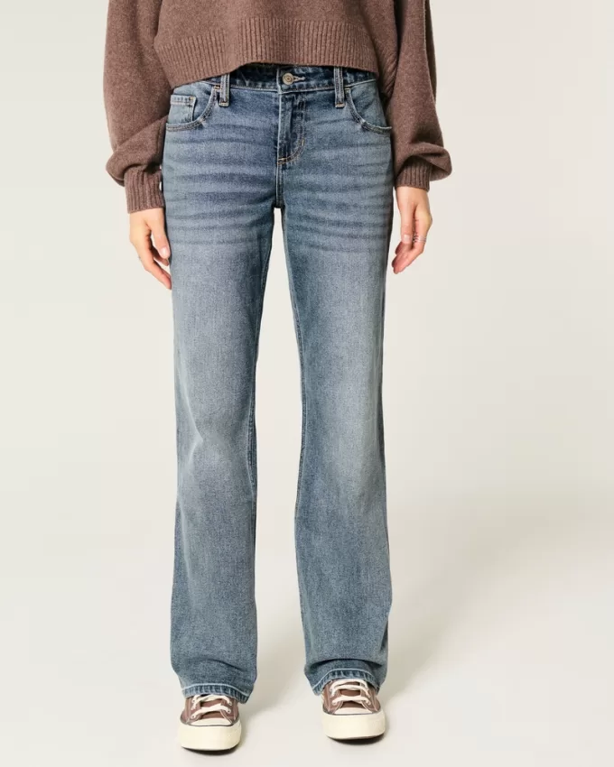 Low-Rise Medium Wash Relaxed Straight Jeans,Low-Rise Medium Wash Relaxed Straight Jeans Low-Rise Medium Wash Relaxed Straight Jeans,Low-Rise Medium Wash Relaxed Straight Jeans