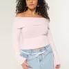 Off-the-Shoulder Sweater,Off-the-Shoulder Sweater