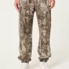 Relaxed Fleece Logo Joggers,Relaxed Fleece Logo Joggers Relaxed Fleece Logo Joggers,Relaxed Fleece Logo Joggers