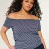 Short Sleeve Skimming Off-the-Shoulder Top,Short Sleeve Skimming Off-the-Shoulder Top Short Sleeve Skimming Off-the-Shoulder Top,Short Sleeve Skimming Off-the-Shoulder Top