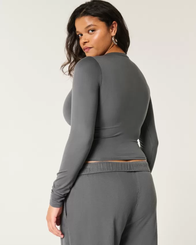 Soft Stretch Seamless Fabric Long-Sleeve Crew Top,Soft Stretch Seamless Fabric Long-Sleeve Crew Top